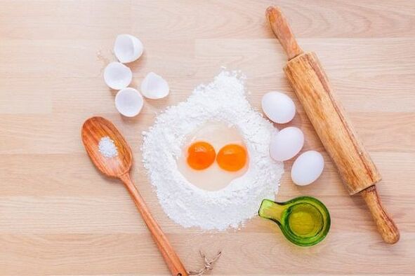 准备一盘鸡蛋饮食，可以消除多余的体重。